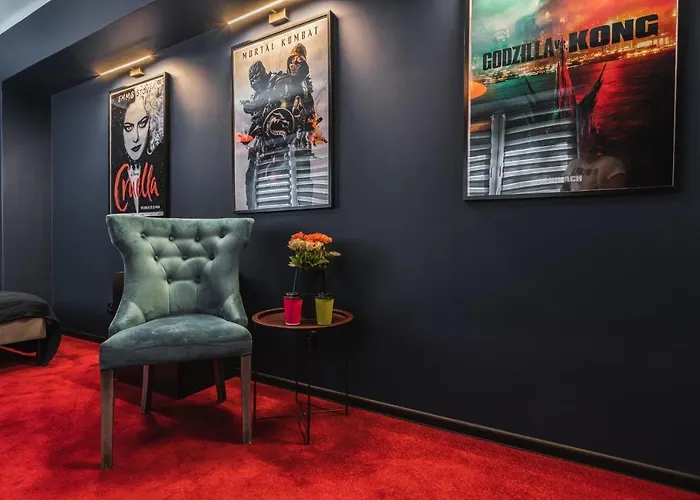 Cinema Appartamento *