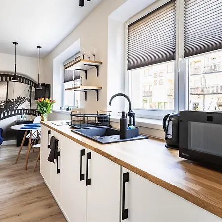 Apartament Cinema *